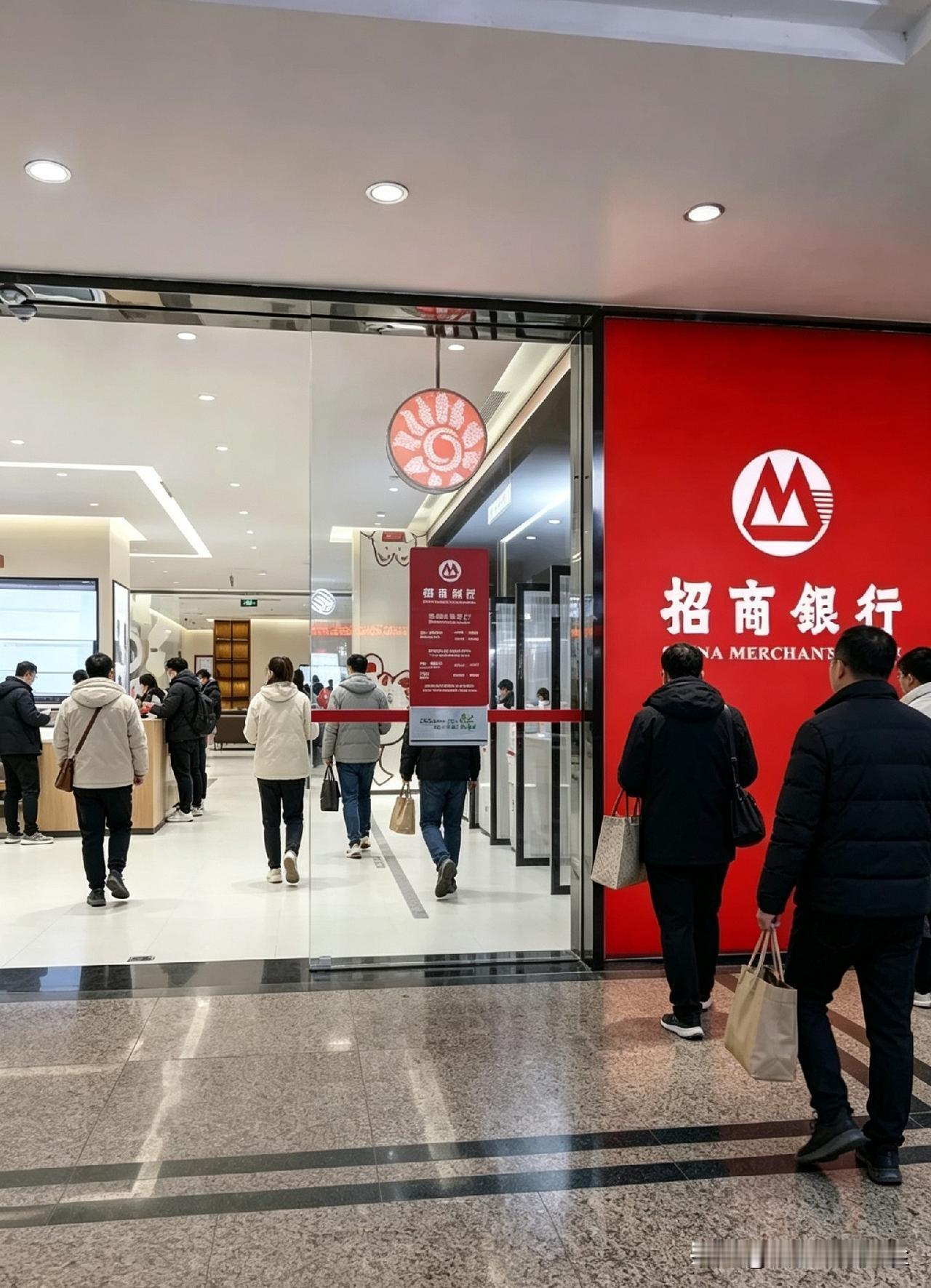 98岁爷爷的八条长寿秘诀：

1、早睡早起，中午小憩放松身心，不熬夜透支精神。