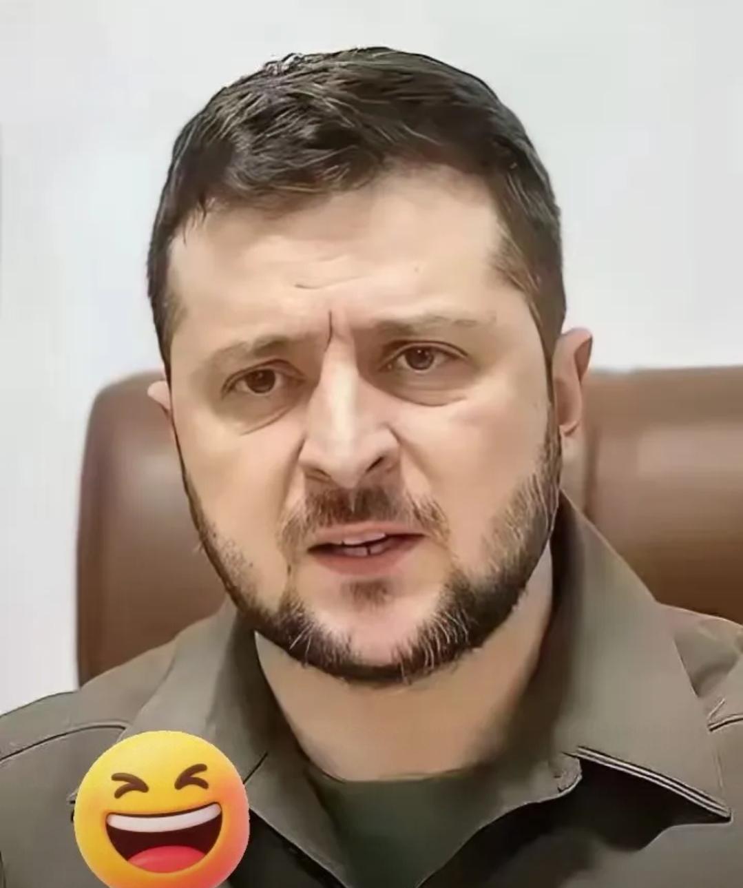 泽连斯基突然拒绝俄罗斯撤出顿巴斯才能停战这个提议，消息一出，乌克兰风向都变了，谁