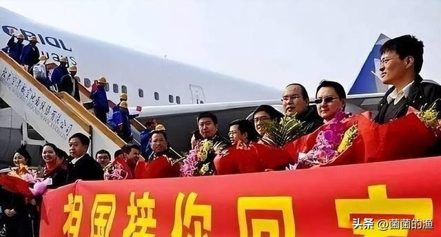 最近中东战火纷飞，中国启动撤侨行动本是护佑同胞的壮举，却因“台胞证”引发争议。岛