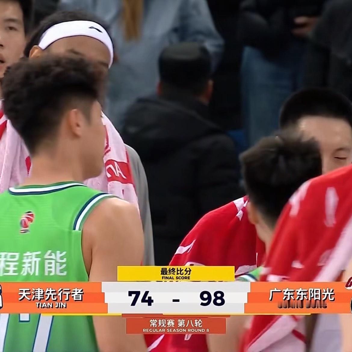 广东成为CBA唯一不败球队，开季8连胜。下一场，也就是2026年的第一天，他们还