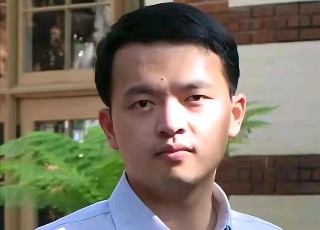 近年来，全球科技竞争格局日益激烈，尤其是在半导体产业方面，国家安全和技术自主成为