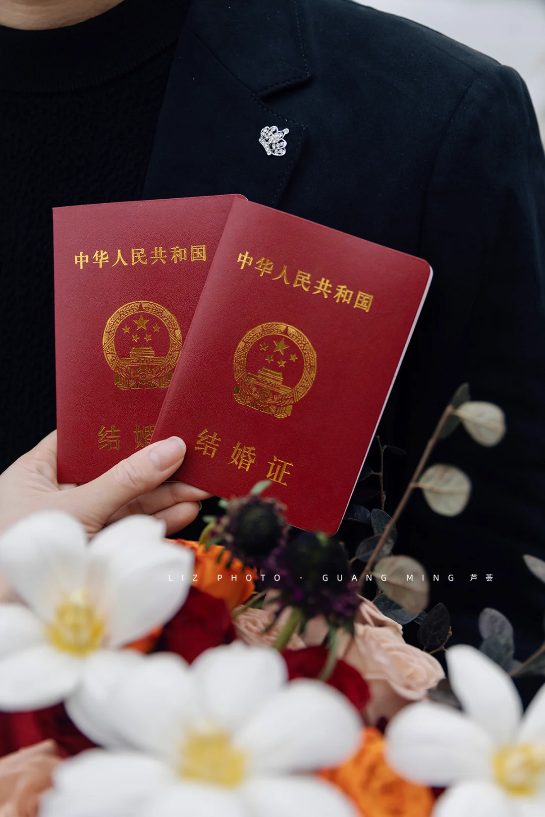 不露脸领证也太有氛围感啦🔥深圳领证跟拍