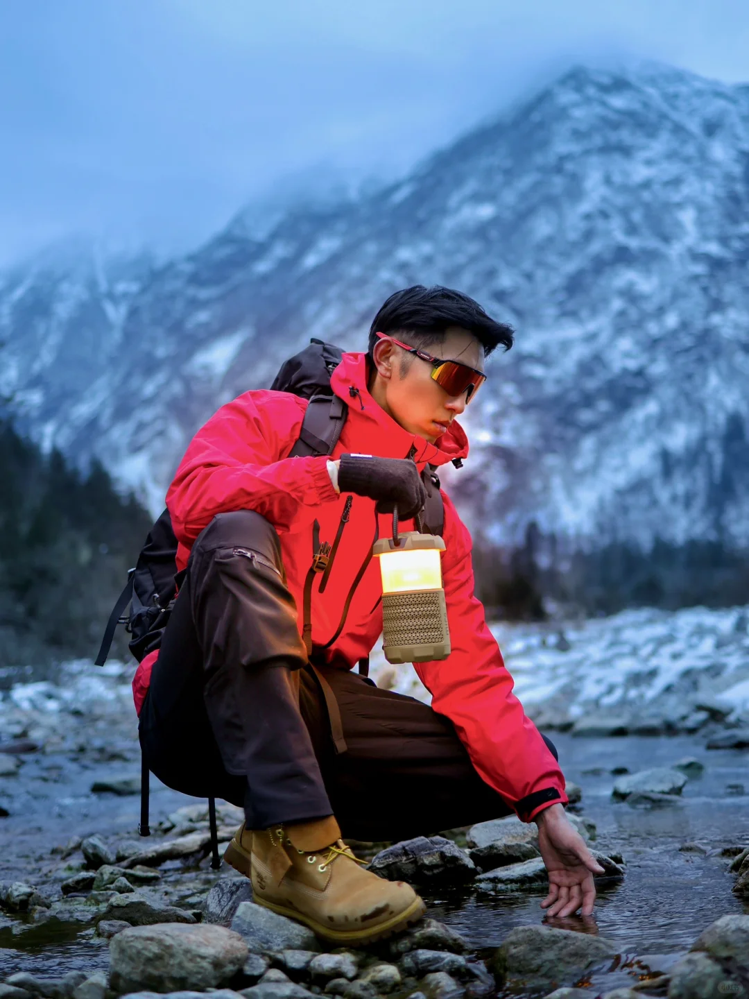 沉浸式雪徒｜远离喧嚣地 静听雪山溪水潺潺