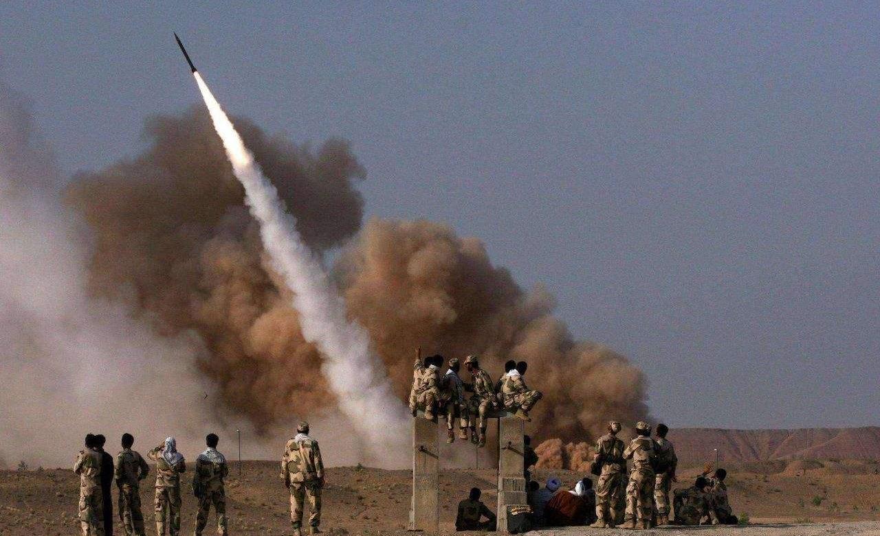 财经观察：多重冲击叠加，美国陷入“全面消耗战”
在当前复杂的国际局势下，美国正面