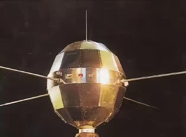 最近忽然看到一个消息，才惊讶的发现，原来我国当年发射的东方红1号近地轨道卫星，还