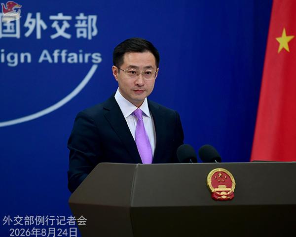 美国财长威胁要对与伊朗进行贸易往来的国家实施次级制裁。中国历来是伊朗石油的主要买