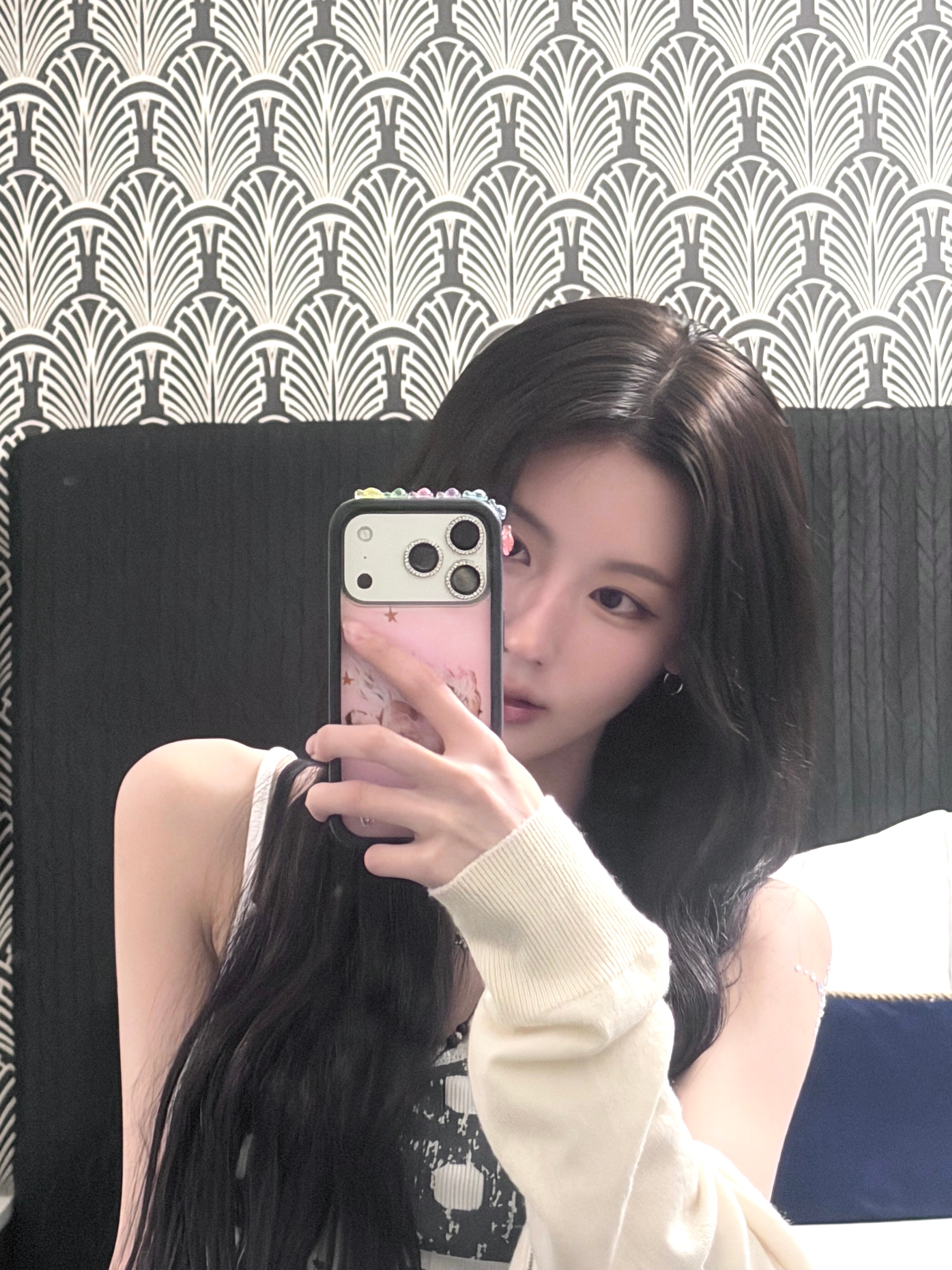 某女团成员疑似邀请博主Yuki_92u共度夜晚 你们怎么看  专栏 · 我家天使