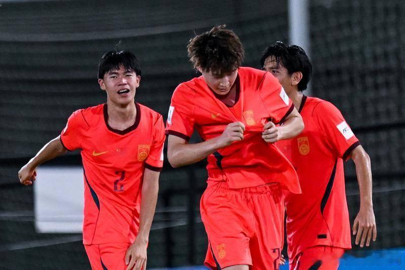 体育时评：少年突围向未来——U17男足重返世少舞台------奇迹，终究还是穿过