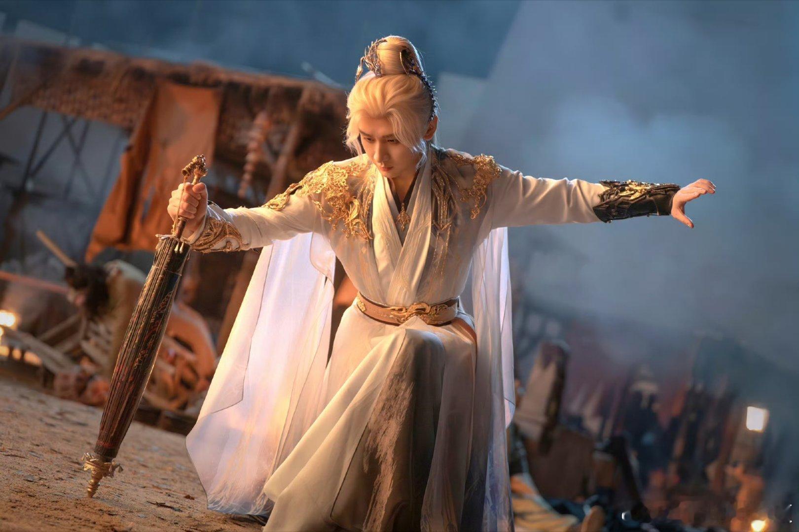 M成毅卢云cy成毅成毅，站在光下总是会有阴影，但是我们都相信你一定能突破阴影限制