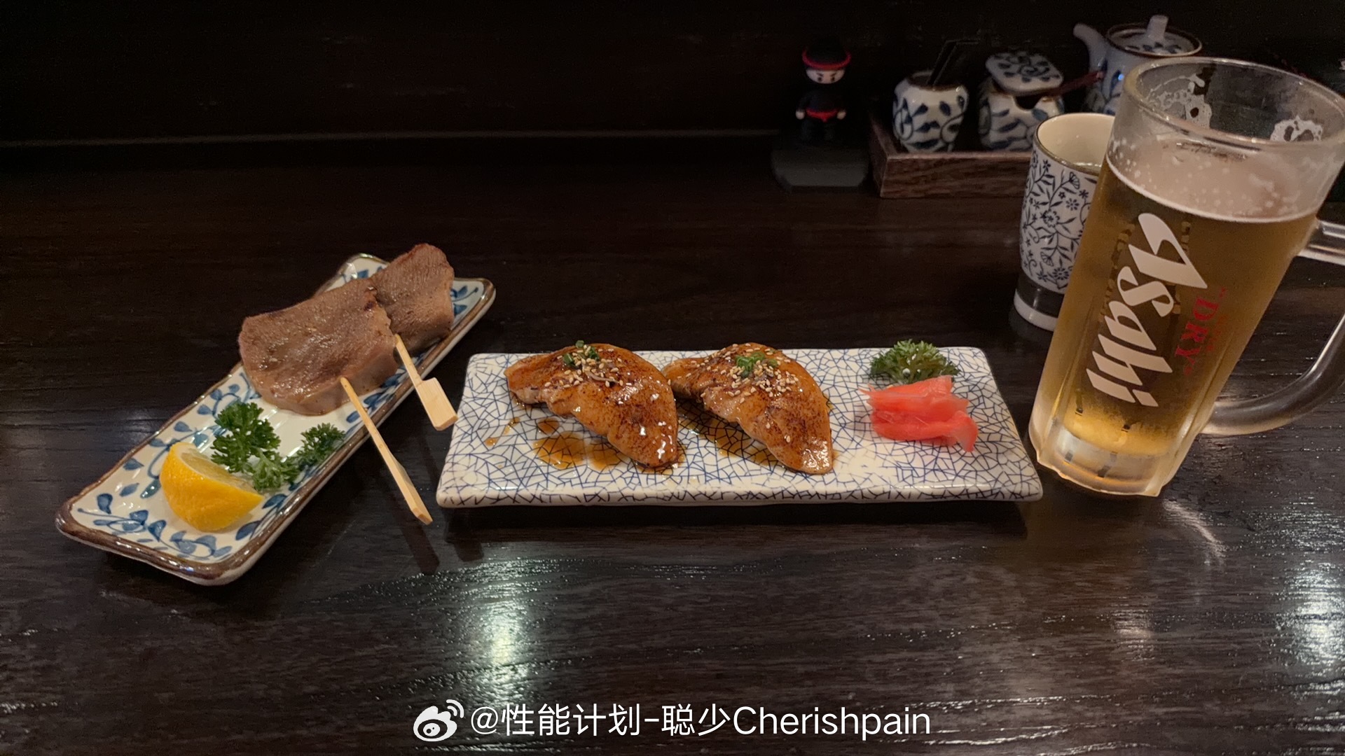 马萨一口 憋不出好脚本的时候我就放下直接麻醉[淡淡的]睡醒洗个澡好创意它就又来了