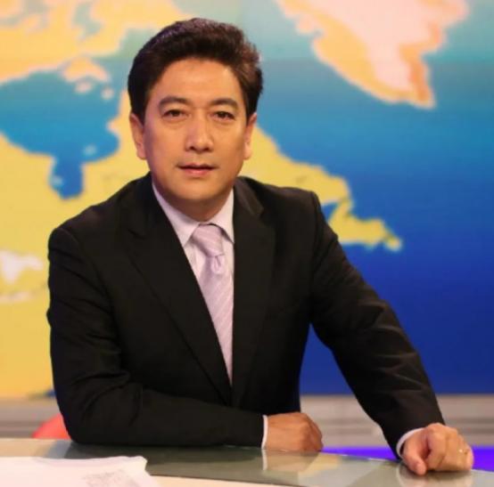 2001年，水均益采访普京时，两人在喝茶。普京突然开玩笑说：“这个茶怎么样？要不