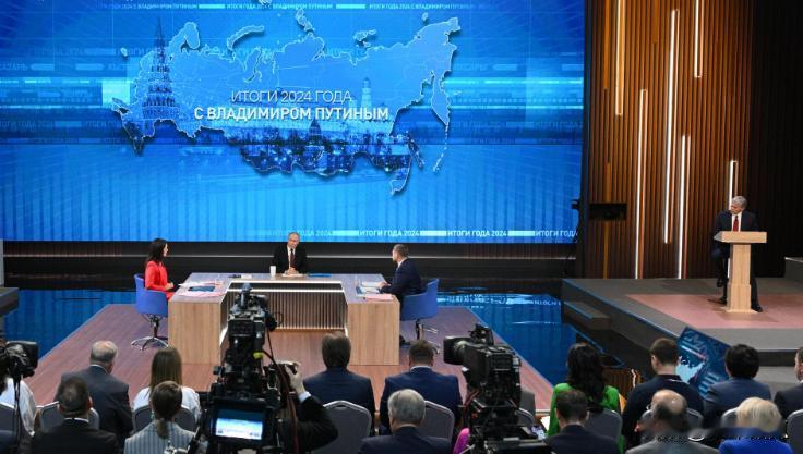 普京称中俄二战损失最惨重。12月19日的直播连线中，普京总统称，中俄是二战损失最