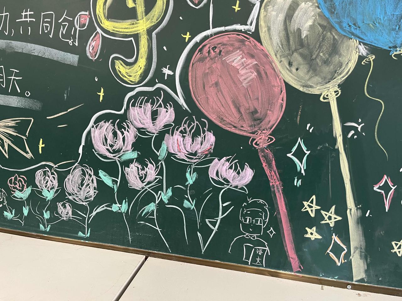 高三是可以逆袭成功的。我有一个学生，就逆袭成功了，而且是个很典型的逆袭案例。我分