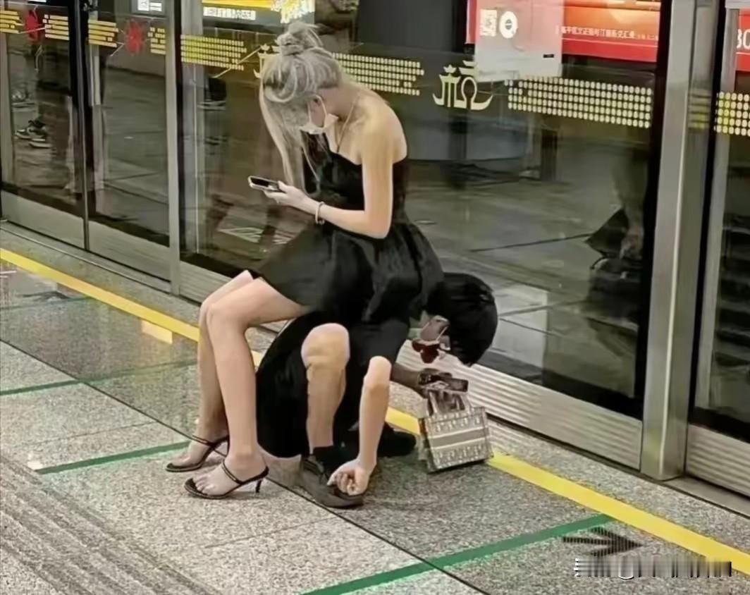 这要是我儿子这样，那他这辈子也别想把这样的女人带回家。
我这样做对吗？