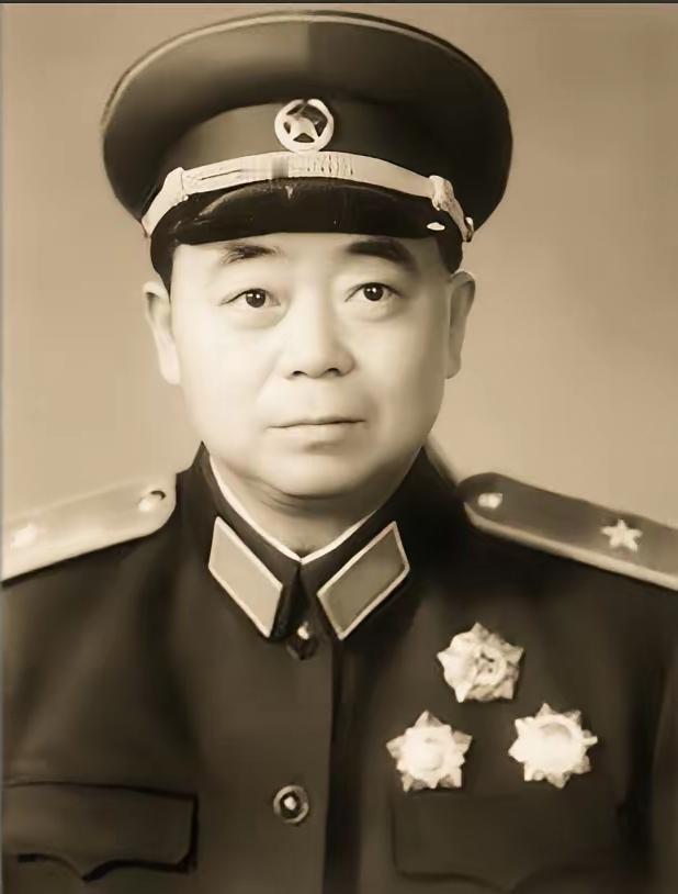 本故事基于新中国成立初期革命干部探亲普遍史实创作，人物与部分情节为艺术加工，旨在