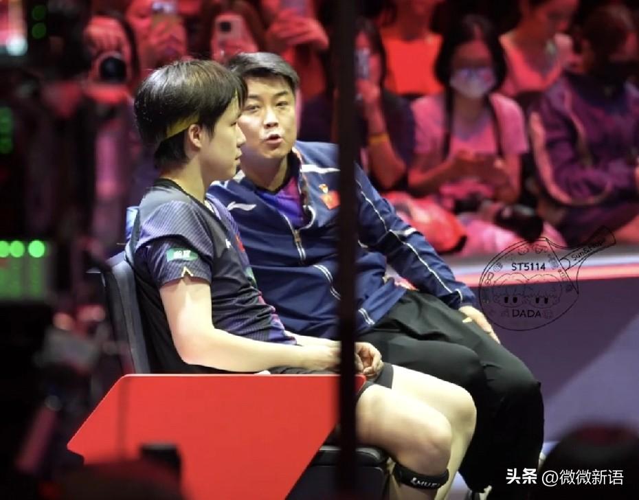 看得出来张禹珍是真的不舒服了，本来打完第三局想退赛，但是又怕影响了他的8强积分，