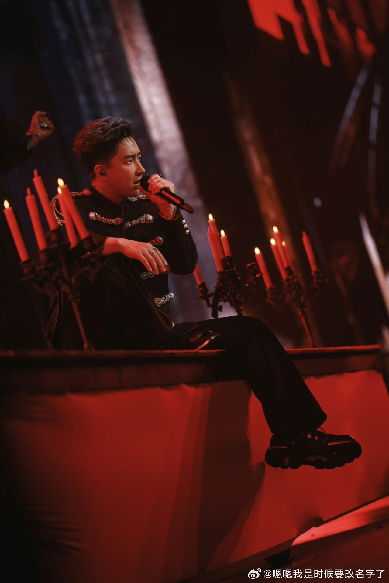 韩庚嘉宾郑恺韩庚世界的角落巡演孟云余飞终于合体了！韩庚巡演请到郑恺，这波青春回忆