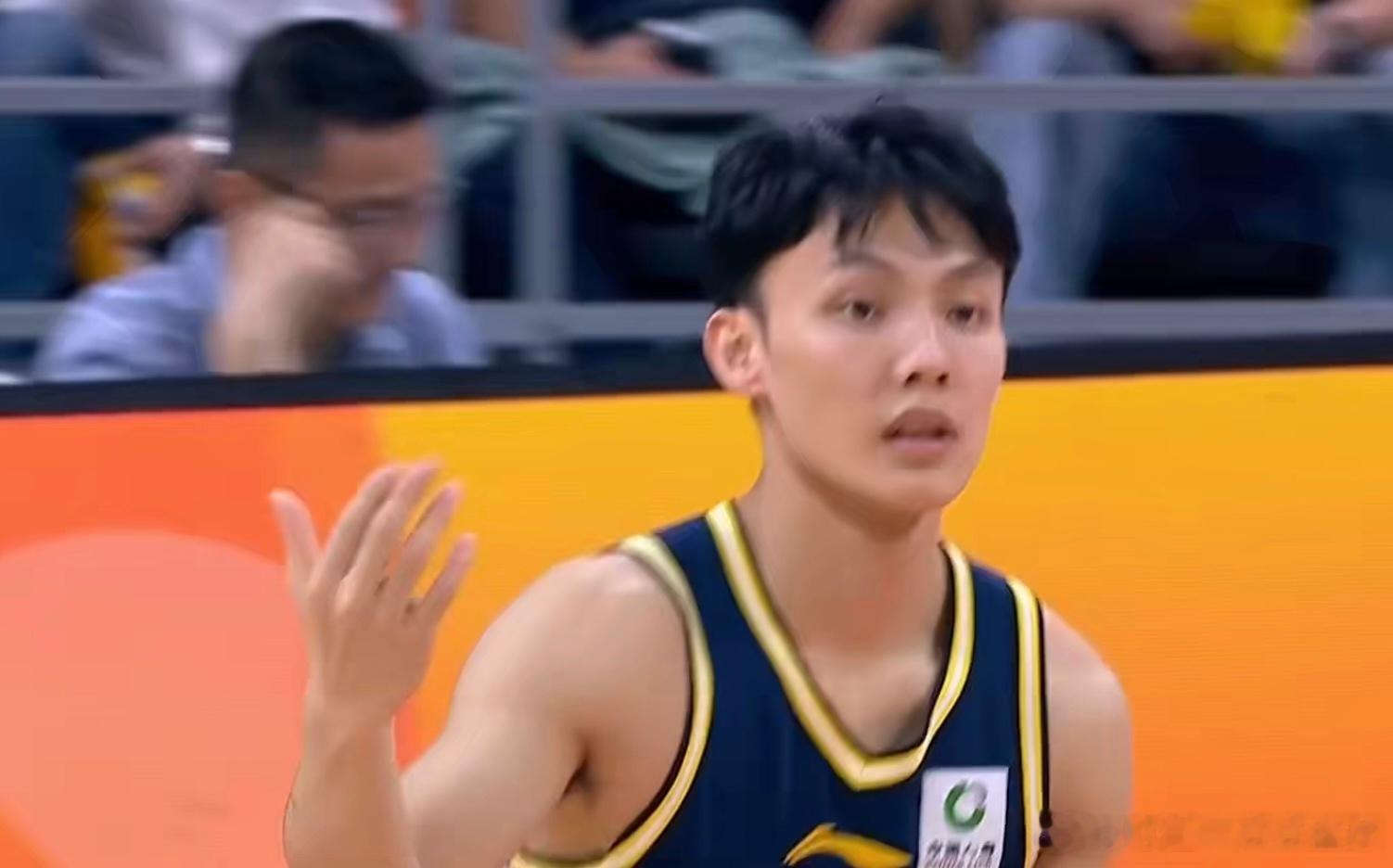 杜锋指导赛后发声！徐杰、胡明轩带伤出战！广东宏远117-84狂胜吉林33分，赛后