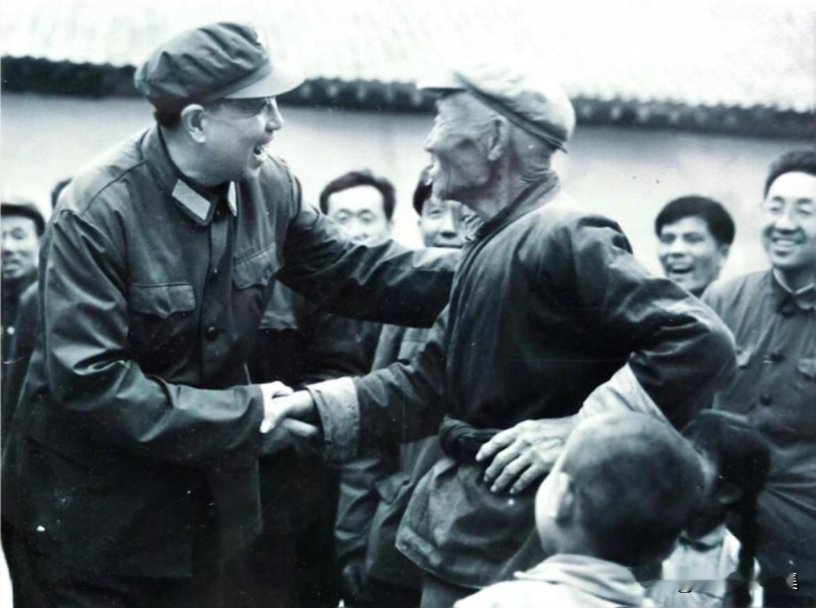 1978年4月，八路军总司令朱德同志的前卫士长、后任公安部警卫局局长的李树槐同志