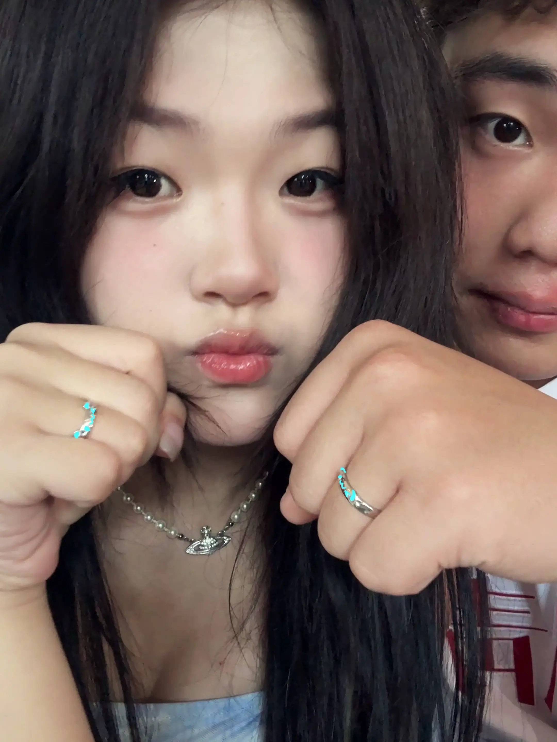 你哄哄我我哄哄你 我们就这样咪咪喵喵汪汪嗷嗷在一起一辈子