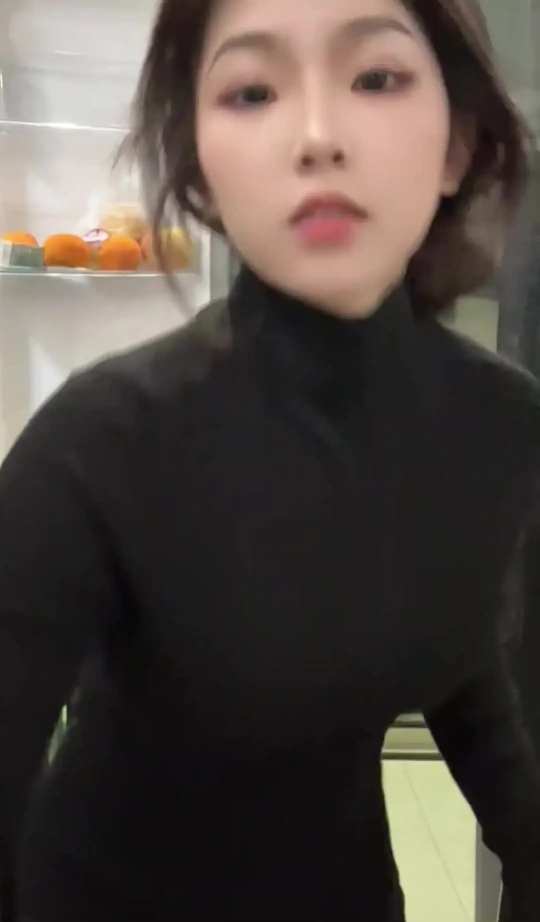 我是奶龙😝