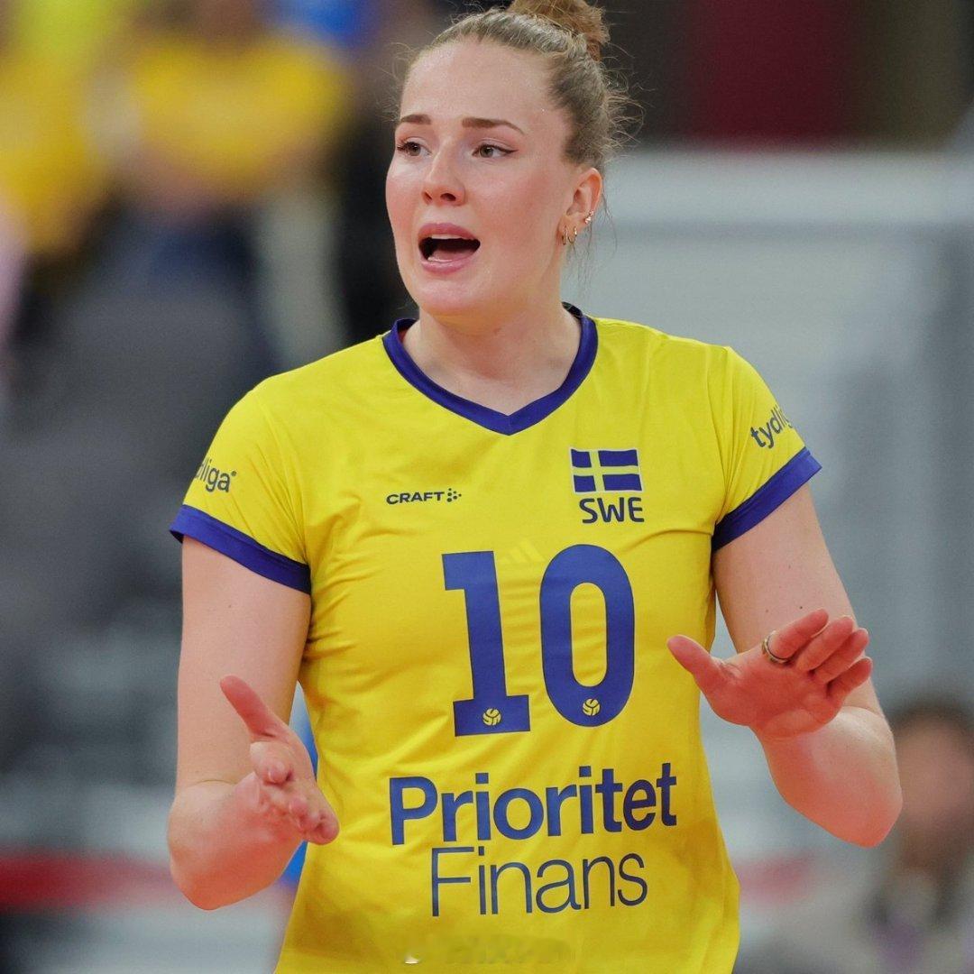 女排2026女排欧锦赛 ⚡️ 🇸🇪伊莎贝尔·哈克今年夏天在17场正式比赛中砍
