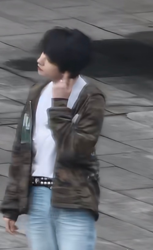 幻视戏影出游拿ccd狂拍vlog记录对方 