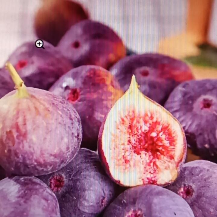 无花果真是被低估的宝藏水果！它可是药食同源，《本草纲目》记载能补脾胃、除咳痰。现