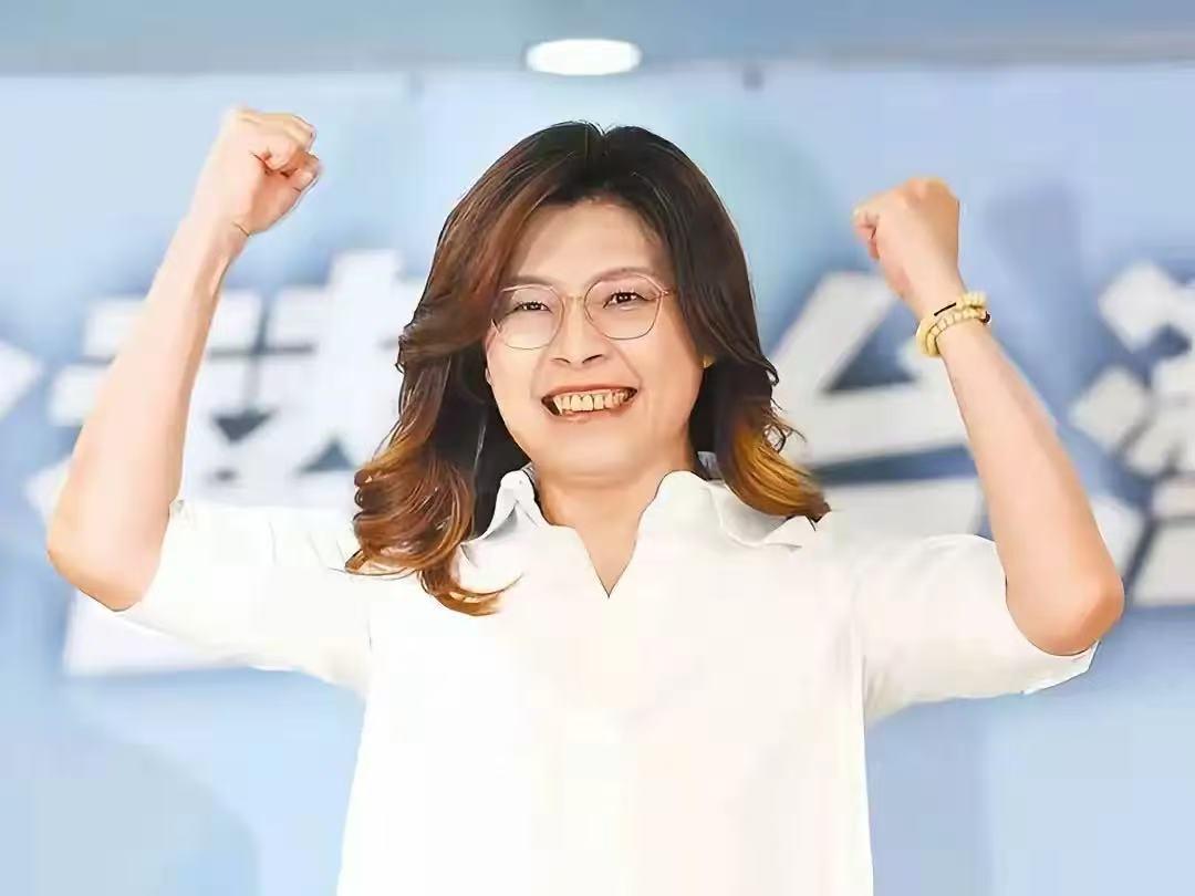 郑丽文的最新表态“很大胆”，她对局势的认识十分清醒

郑丽文谈俄乌真敢讲！说冲突