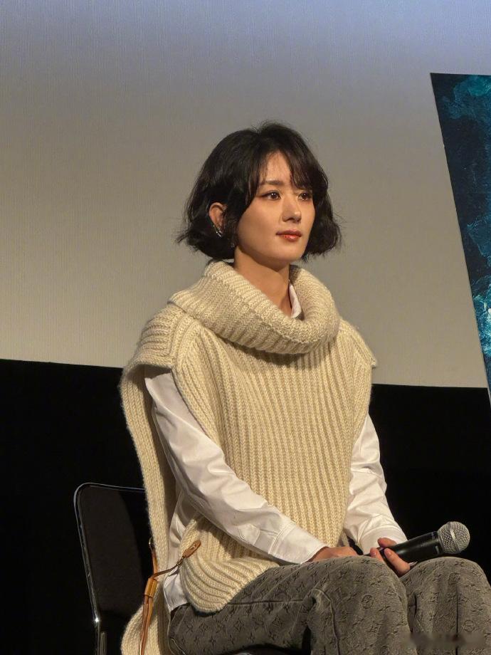 #赵丽颖东京电影节映后采访# 赵丽颖出席东京电影节映后采访！《乔妍的心事》东京电