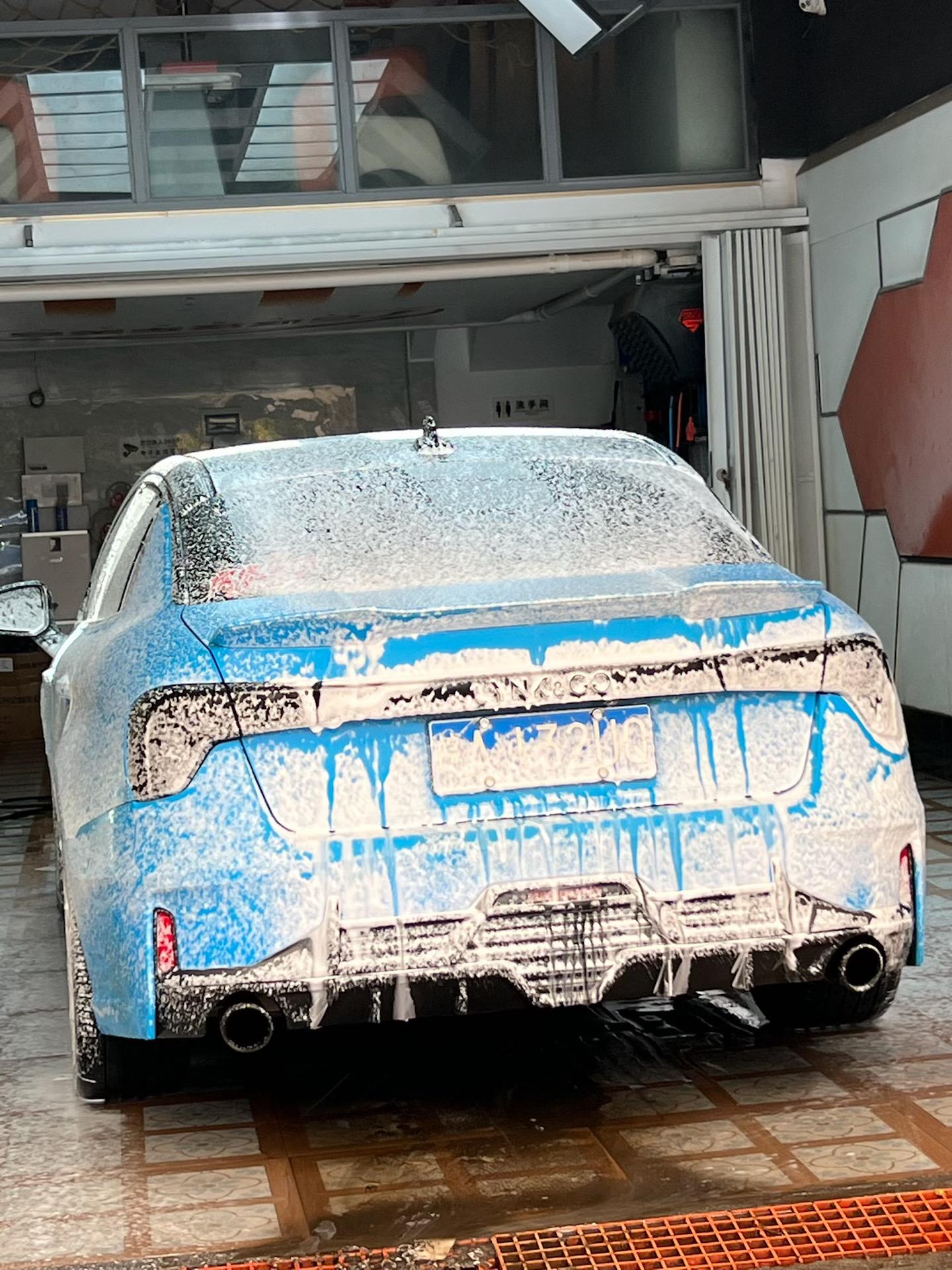 玩车是我的精神支柱