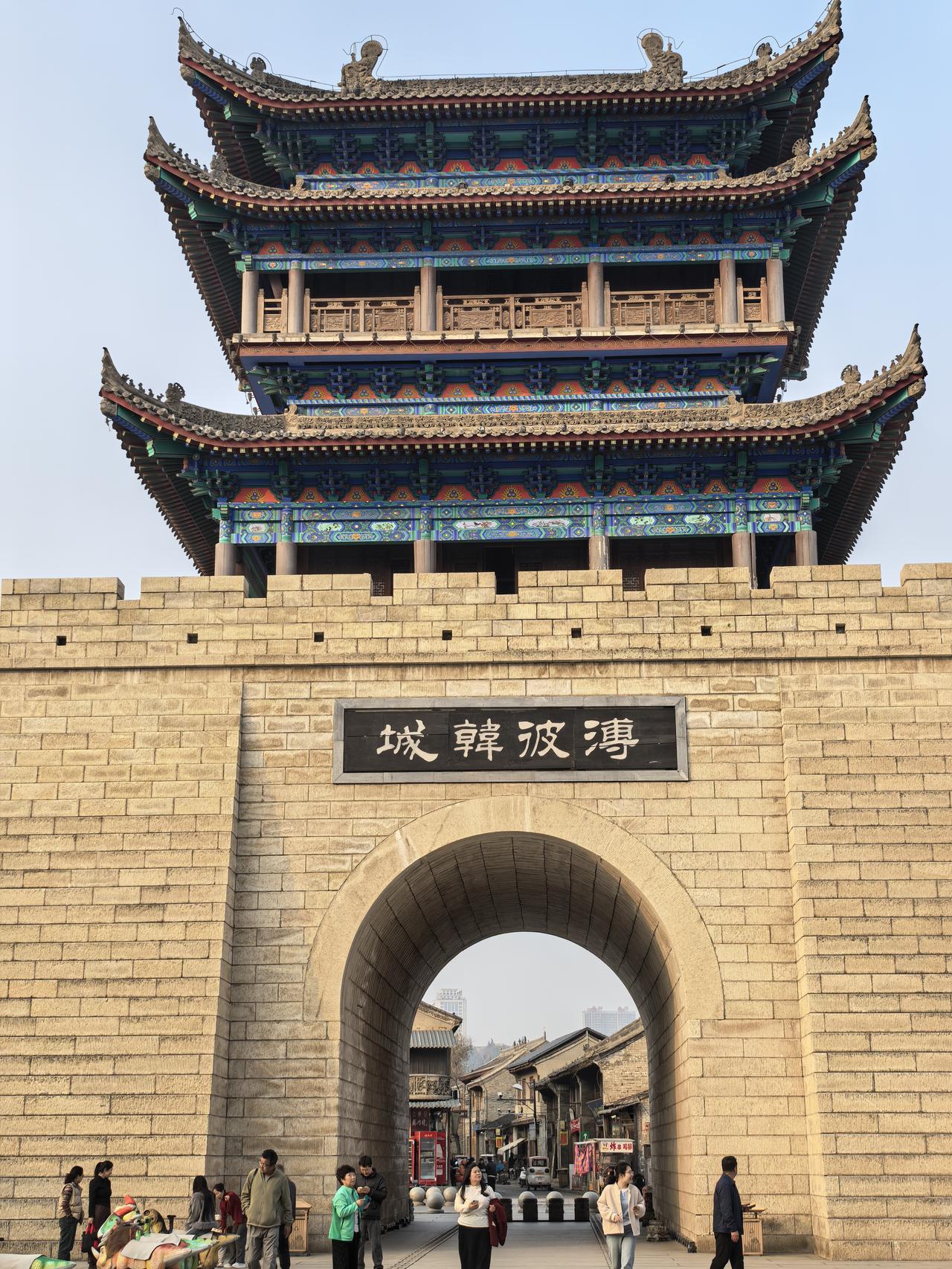 清明前韩城祭祀司马迁活动和烈士陵园扫墓的视频很多，但是却找不到祭祀韩侯的视频。韩