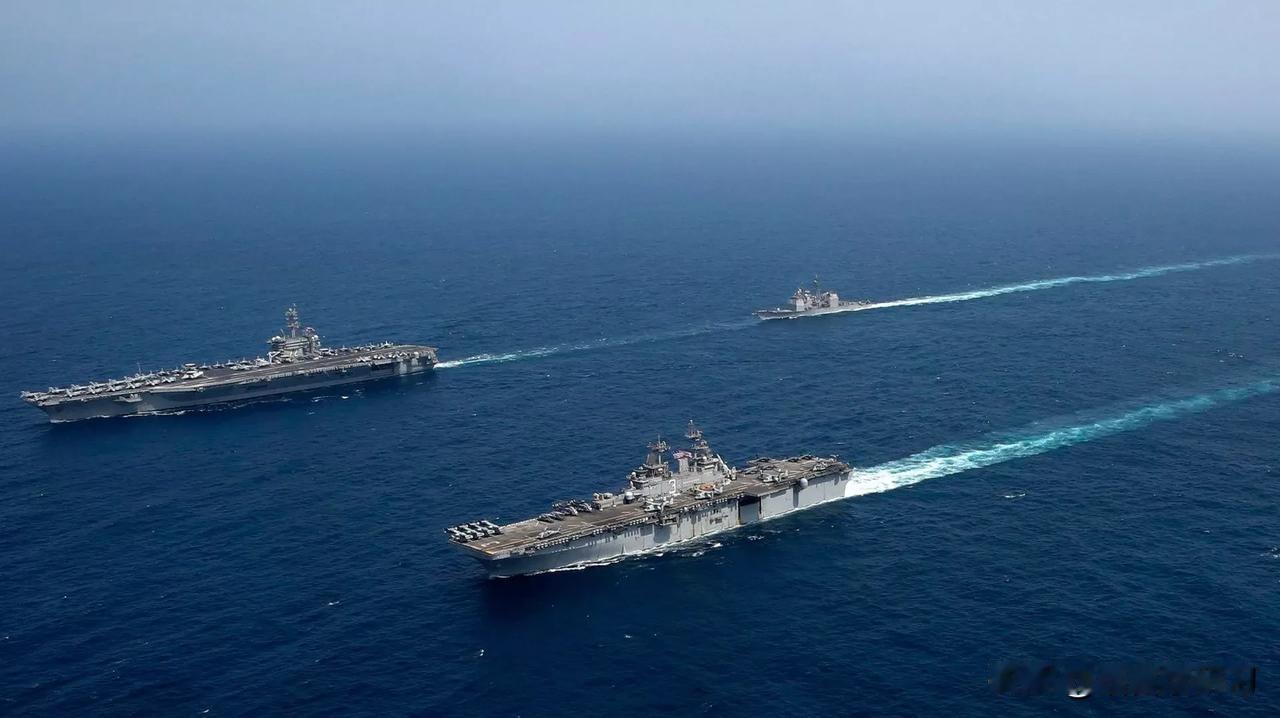 俄媒：加强海上封锁：美国在中东部署的是哪三艘航母？

据美国媒体报道，第三艘美国