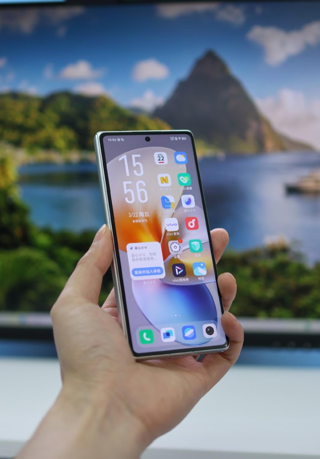 手机右上角出现感叹号你知道是什么原因吗？
上周末星期六下午，我的手机右上角多了个