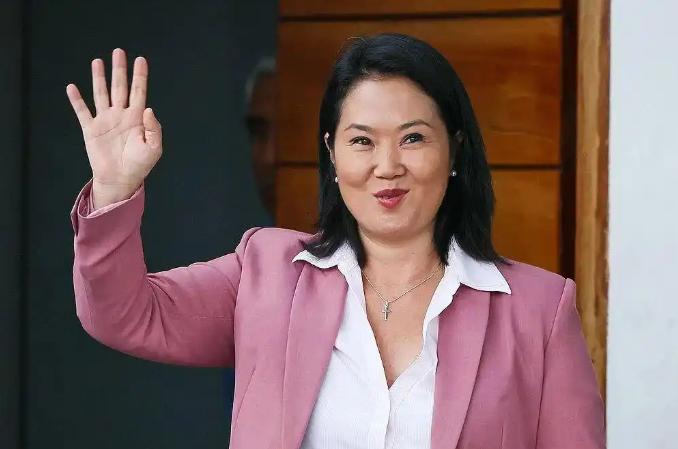 如果政治是一场马拉松，那么庆子·藤森跑的这段距离，大概可以写进教科书里，成为关于