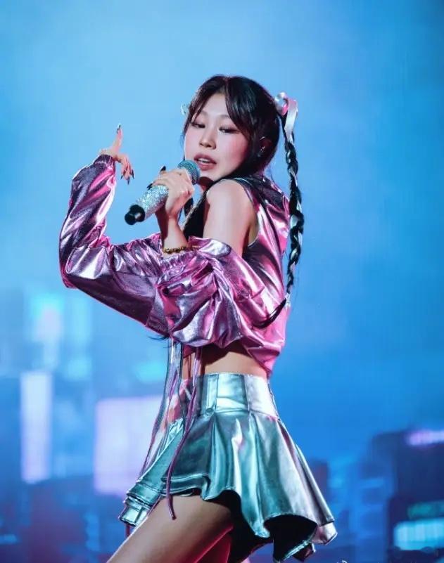 小沈阳的女儿沈佳润要大动作啦！她即将以K-pop solo歌手的身份，在韩国发行