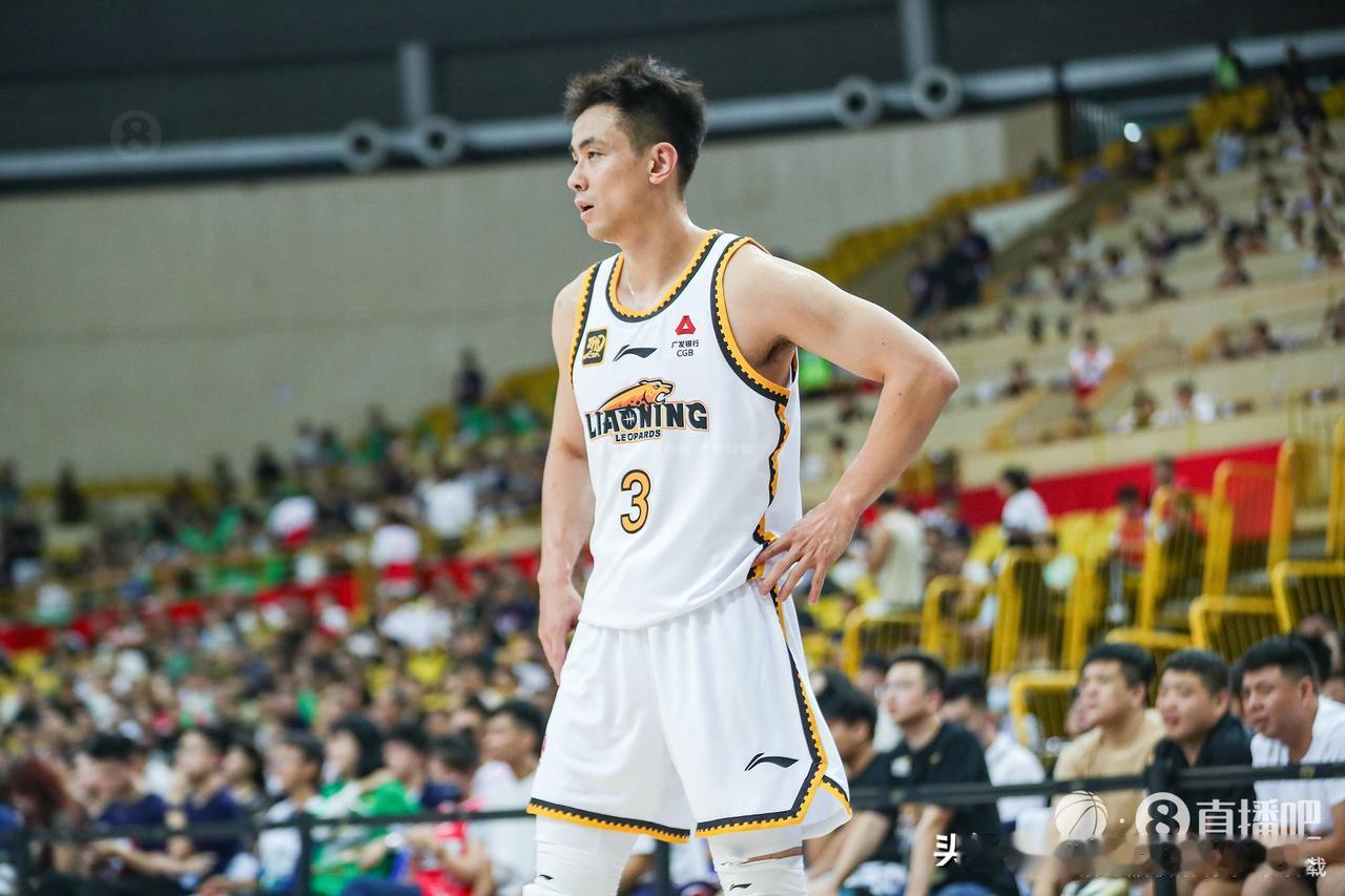 作为上赛季进攻效率第一的球队，辽宁队本赛季的表现让人大跌眼镜，今天辽宁62:75