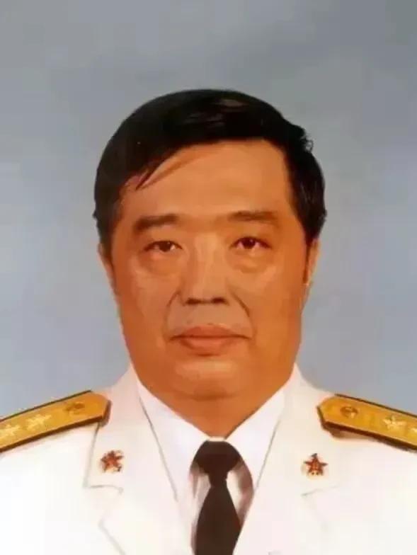 这位男人虽然去世已经22年，但人们依然怀念他！这是因为他是中国航空母舰能力建设的