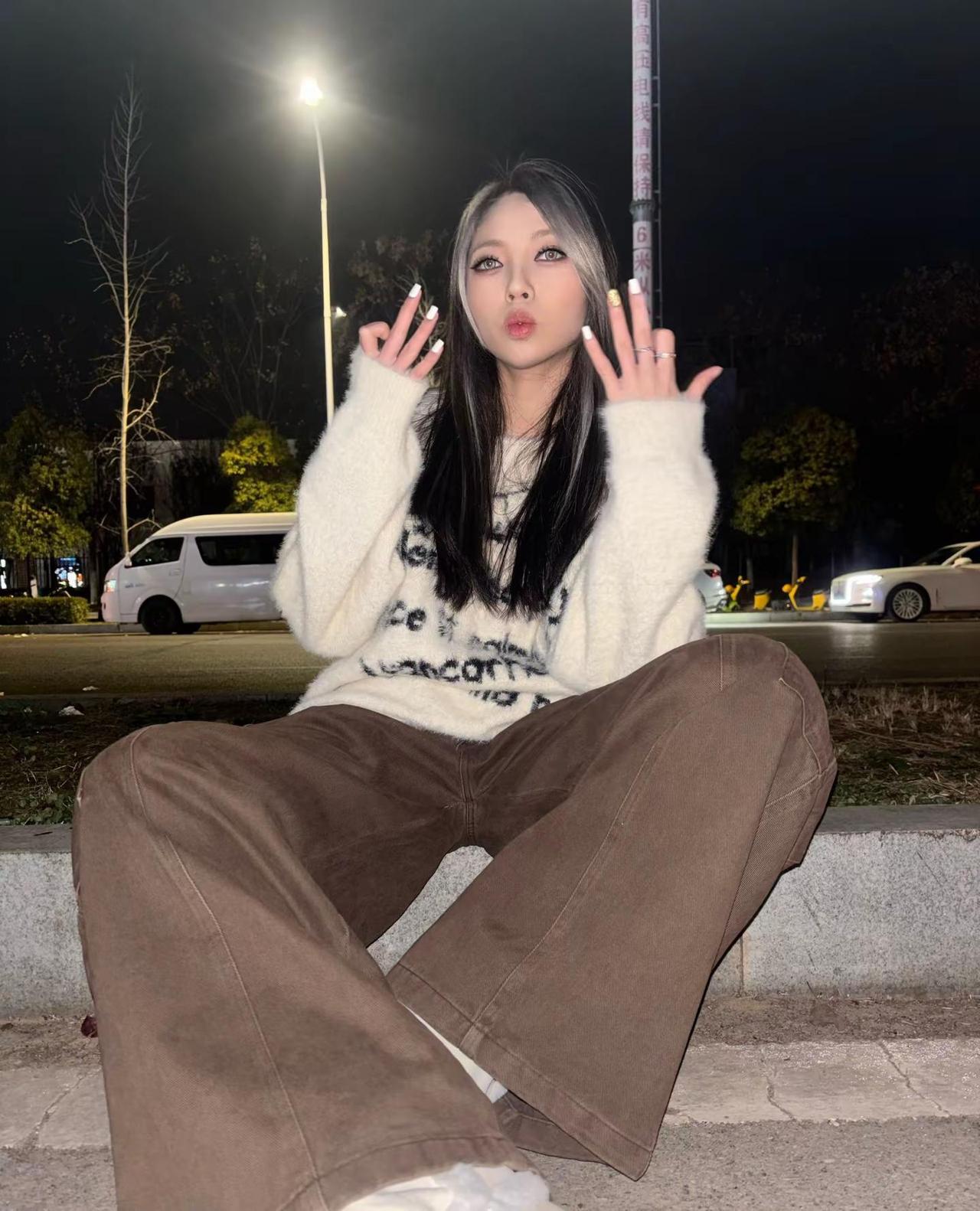 “𝔖𝔩𝔢𝔢𝔭 𝔴𝔢𝔩𝔩 𝔱𝔬𝔫𝔦𝔤𝔥𝔱”🕷️美