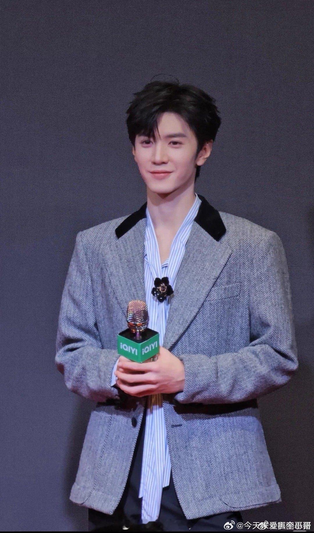 陈哲远今天马来西亚活动路透，远子好帅