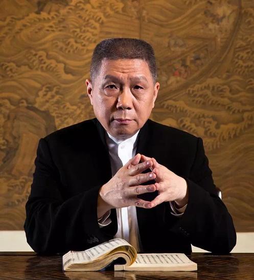 大事不妙！
马未都摊上大事了！
一句话拆穿南博骗局！


马未都太勇了
南博那摊