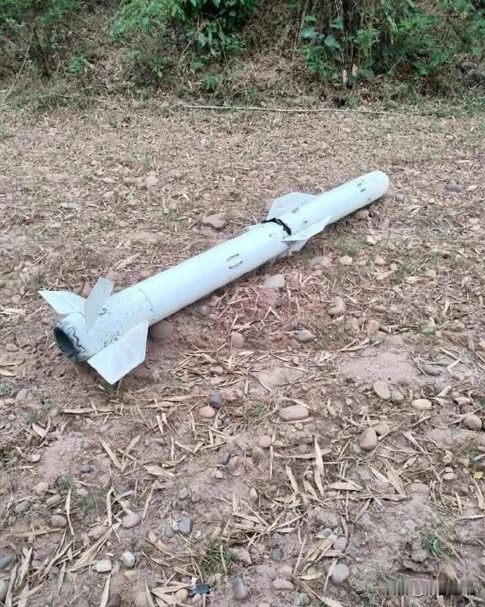 印度空军没有想到霹雳-15空空导弹的射程，可以突破200公里，就是对中国制造的霹