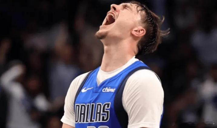 詹姆斯保持着最年轻一千分、二千分......一万分、一万五千分、两万分、两万五千