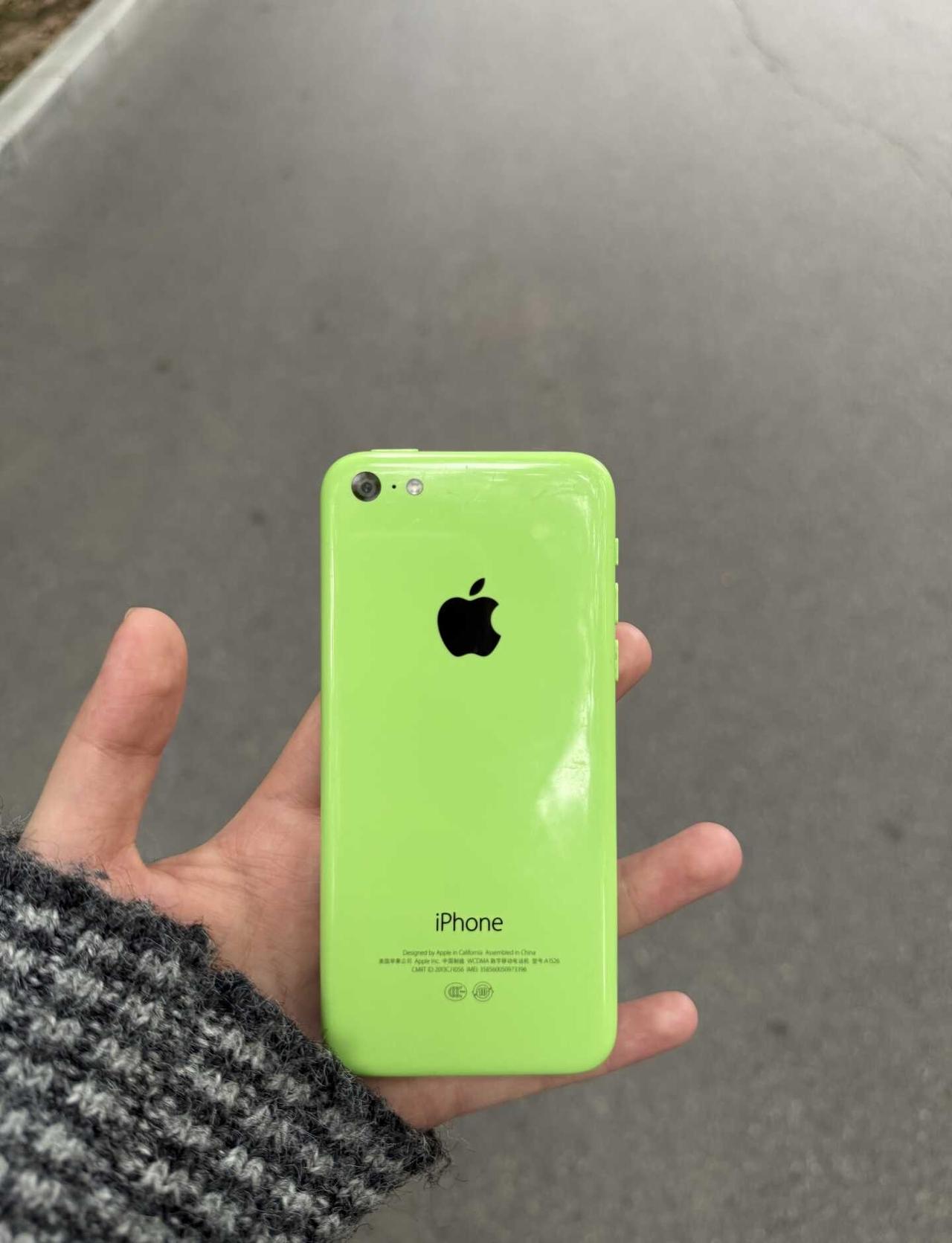小绿真的绝了🍎5c
备用机 生机勃勃的颜色 古董手机 手机分享 苹果5c 真的