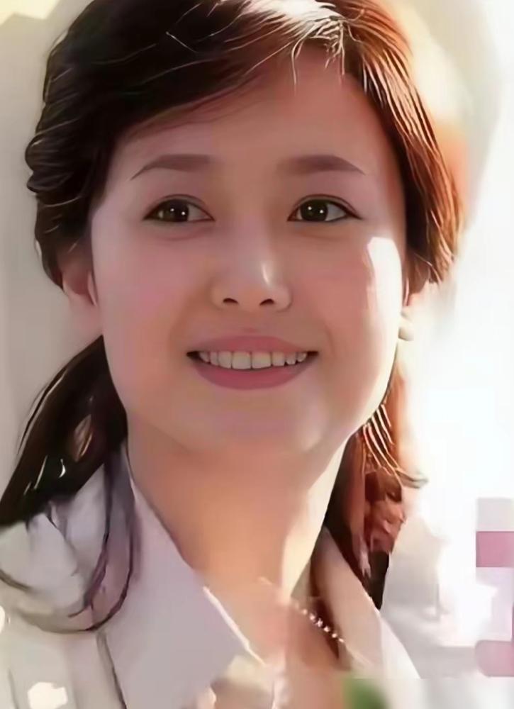 90年代红透全国的梦中情人，如今成了观众最认的母亲专业户。
说的就是刘琳。她在