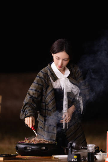 金晨：叫地主，抢地主，我抢！