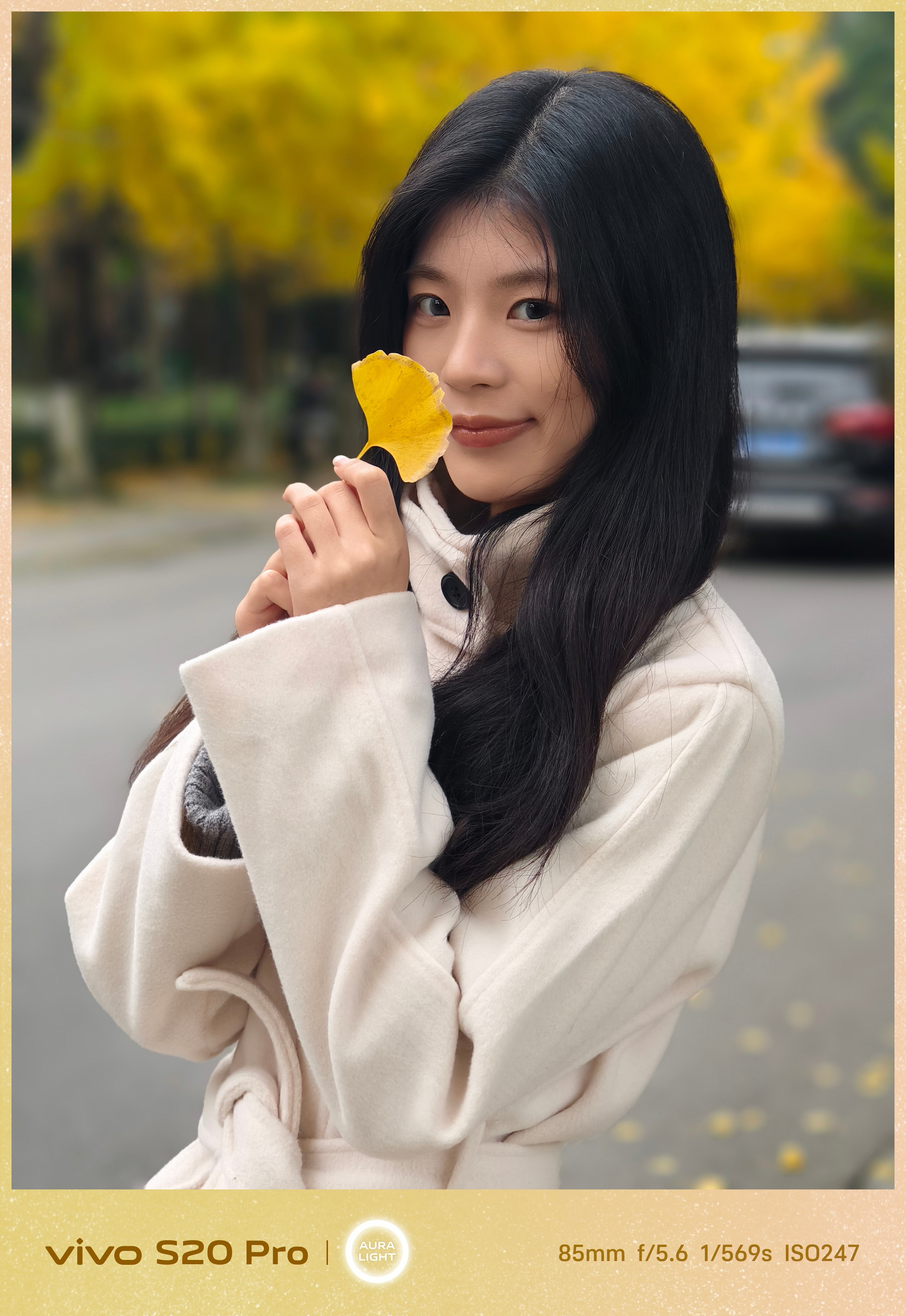 今天是二十四节气里的大雪，老法师带着小姐姐来到成都的升仙湖公园来抓抓秋天的尾巴…