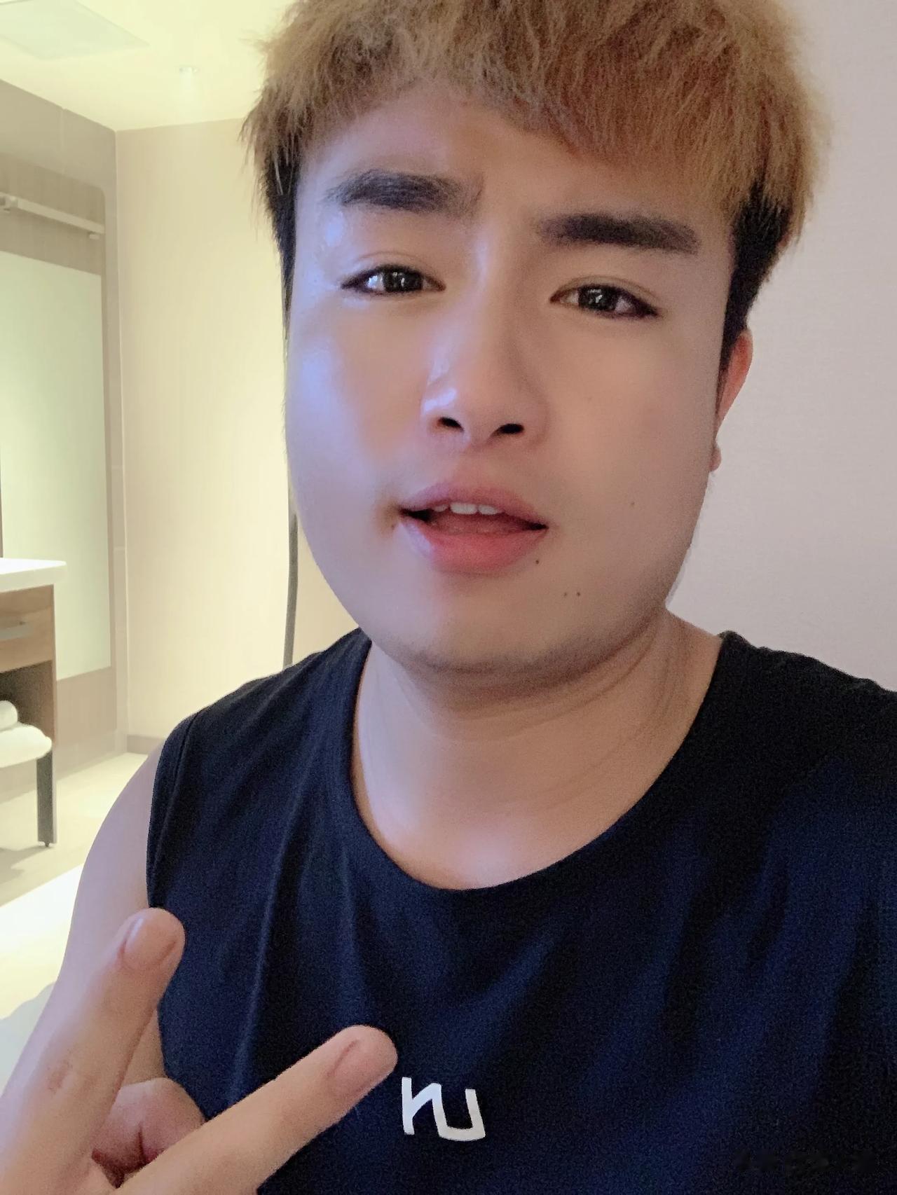 明天一号啦，咱们的每月一次的读评论来啦！（虽然好久没读了）大家有什么想说的赶紧留