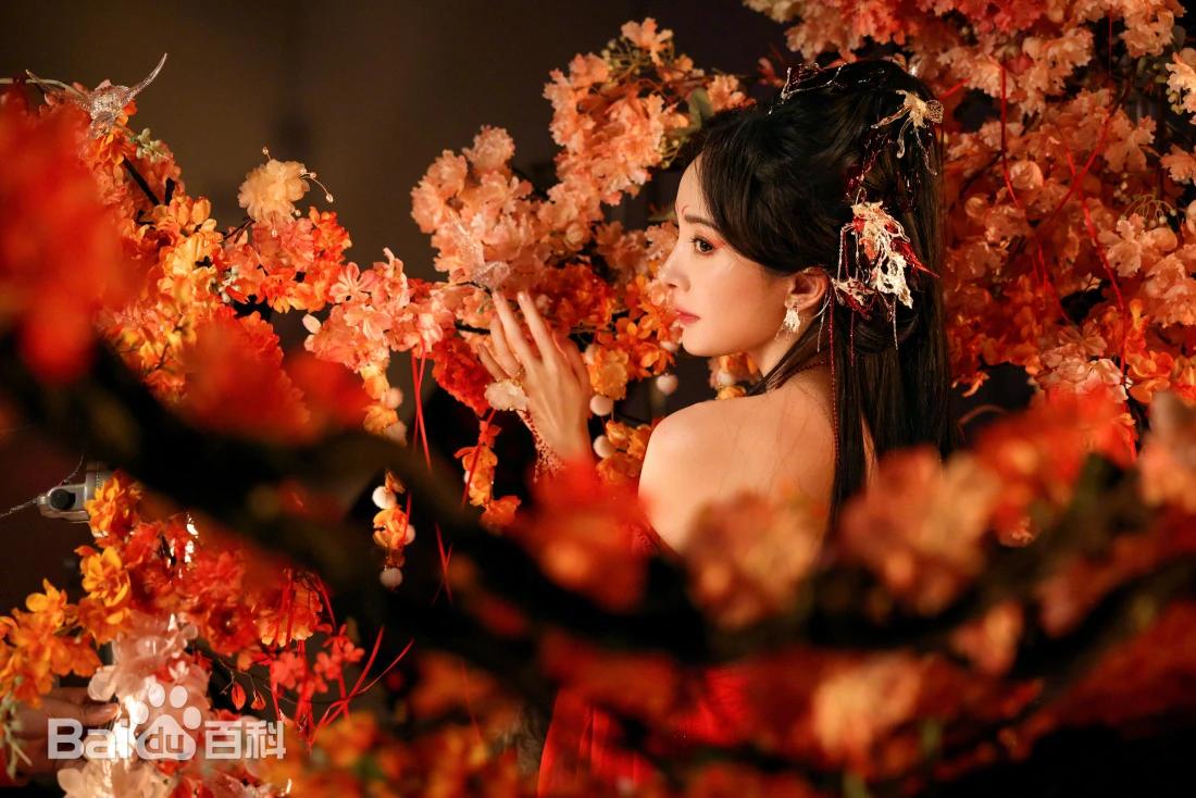 再来整理一波女明星间的“爱恨情仇”娱乐瓜，快来看看有没有你感兴趣的吧[吃瓜群众]