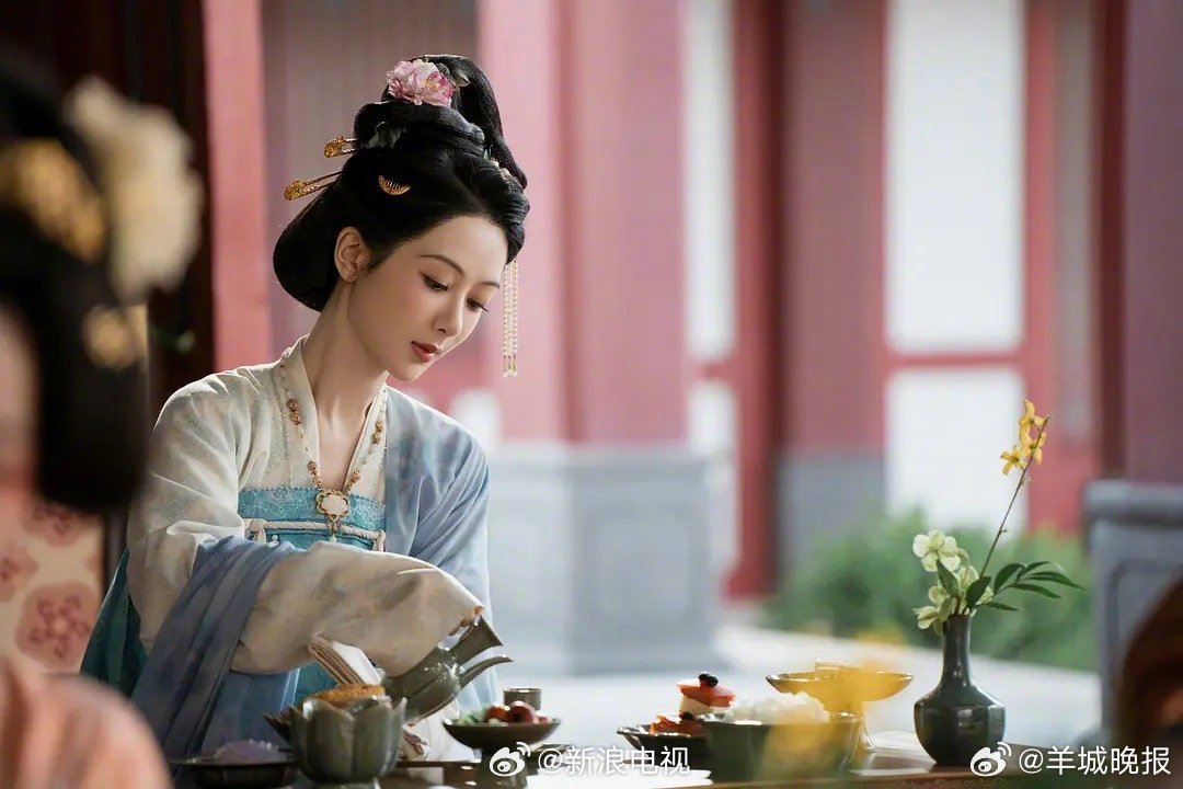 【2025微博热议女性角色一览】2025微博电视剧报告公布年度热议女性角色，这些